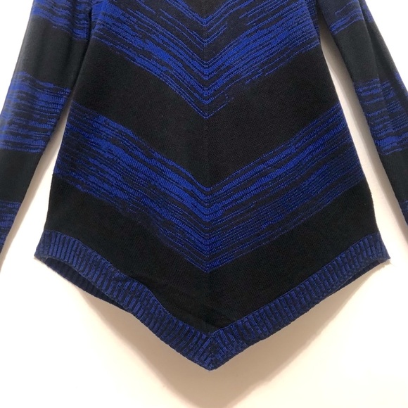 New Directions Long Sleeve Sweater - Picture 3 of 8